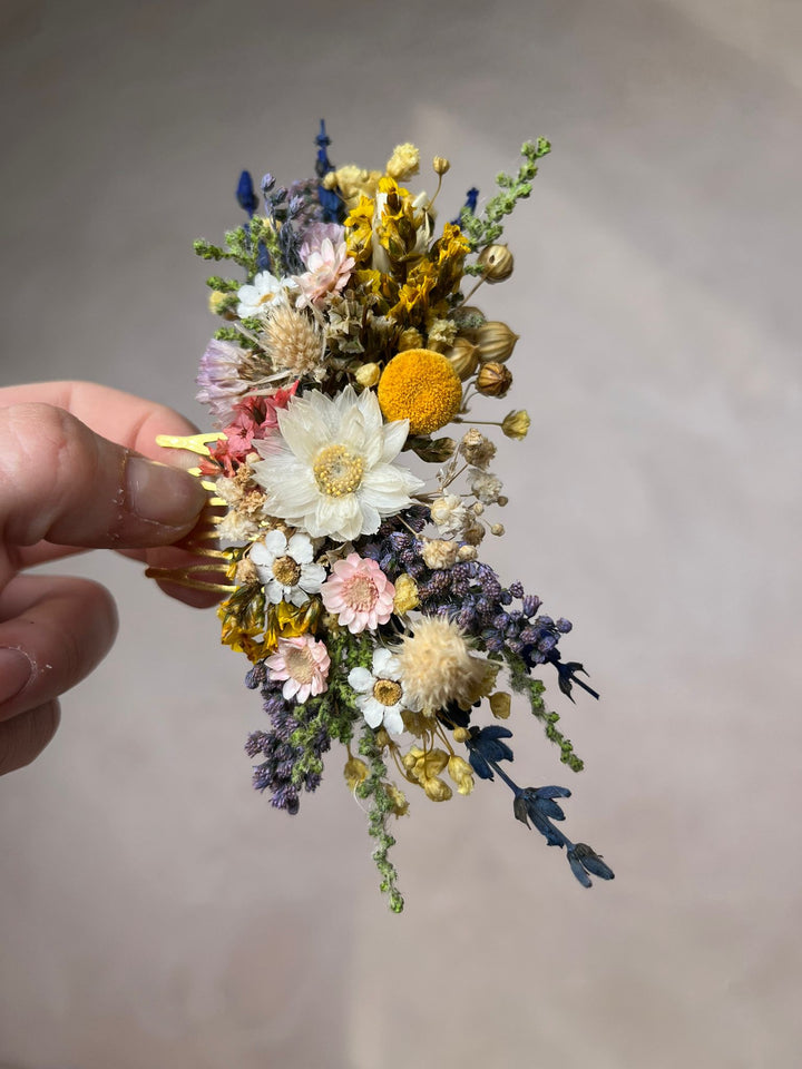 Wildflower Meadow Bridal Hair Comb with Dried Daisy, Lavender, Billy Buttons and Mixed Botanicals