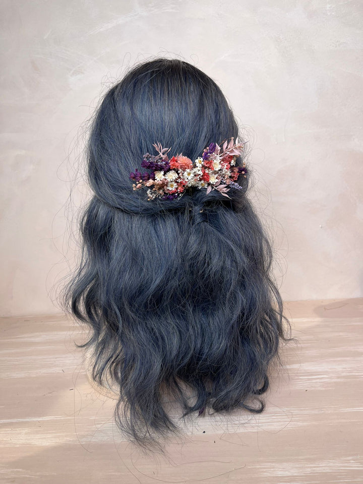 Dried Flower Bridal Hair Comb with Preserved Botanicals in Purple, Pink and White