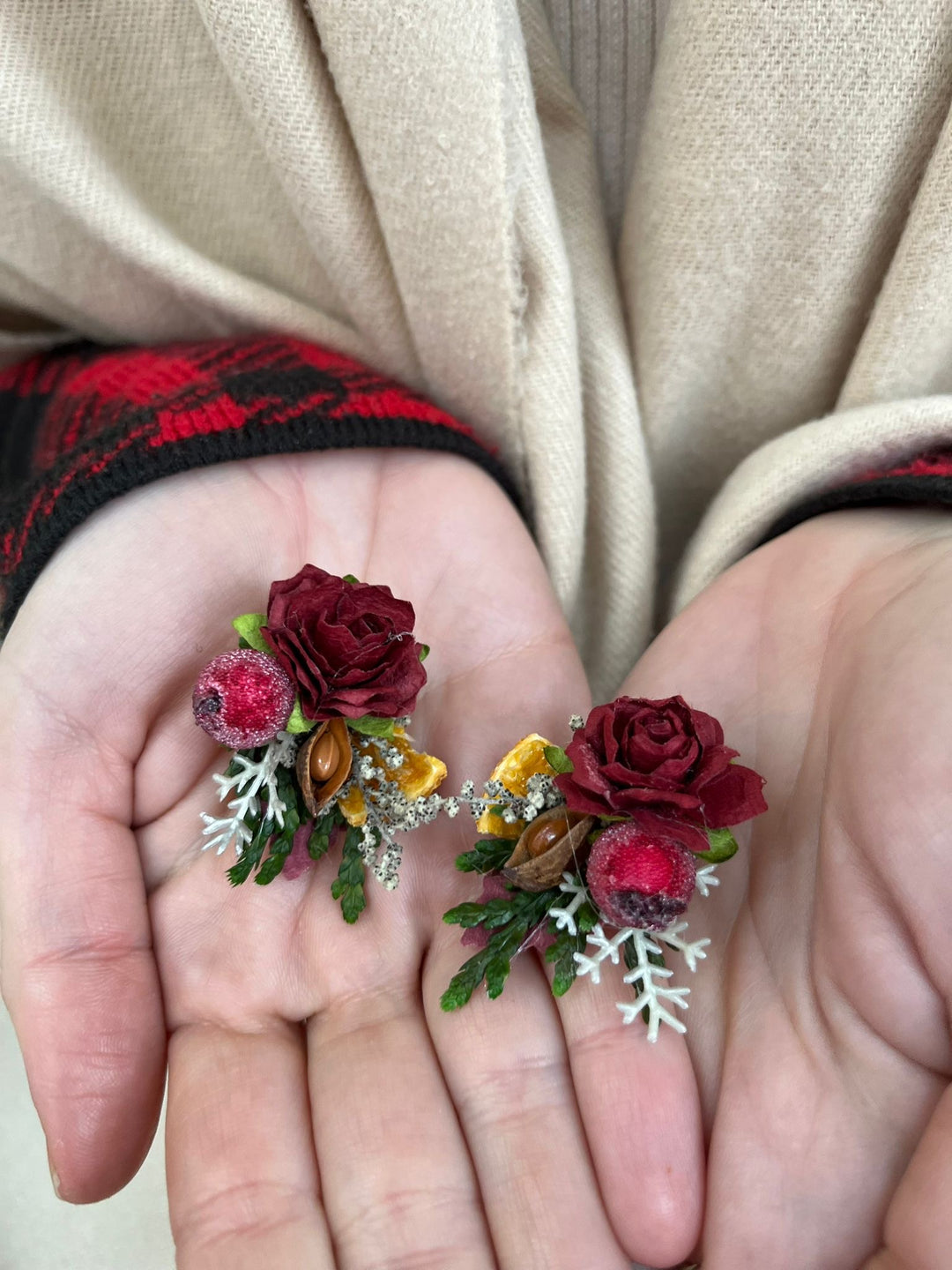 Winter Orange Christmas Accessories – Earrings, Headbands, Brooch & Glass Decorations – handmade floral hair accessory by magaela