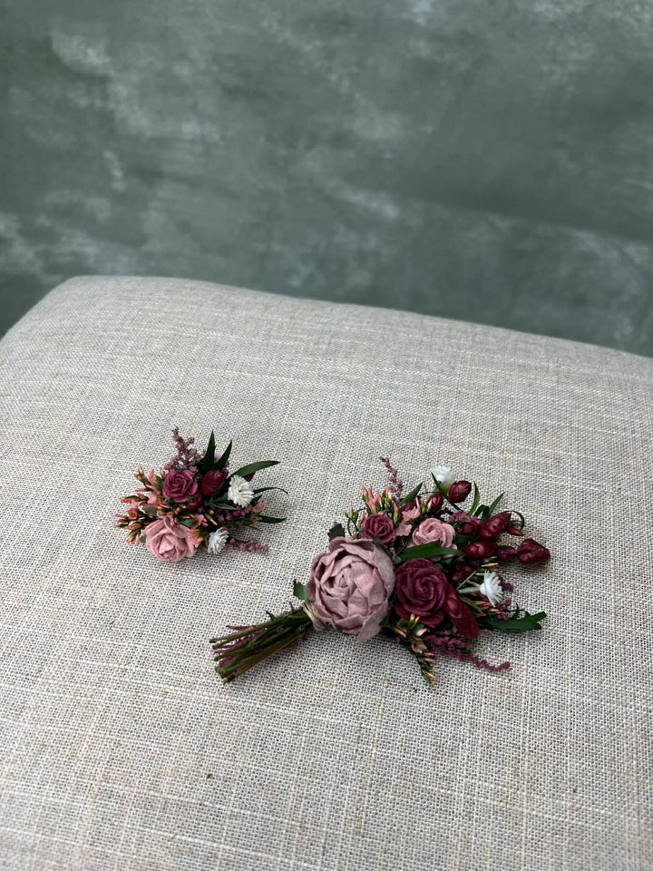 Magenta Flower Ring: Boho Frida Style Floral Jewelry – handmade floral hair accessory by magaela