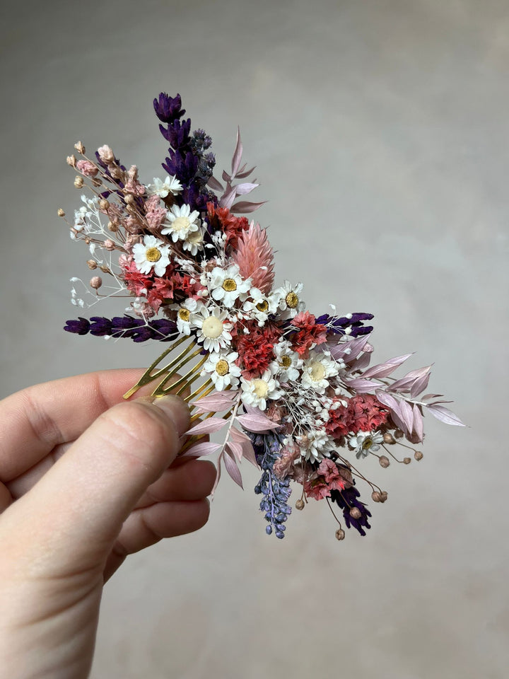 Dried Flower Bridal Hair Comb with Preserved Botanicals in Purple, Pink and White