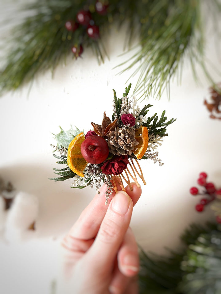 Christmas Floral Hair Comb | Burgundy Roses and Orange Details – handmade floral hair accessory by magaela
