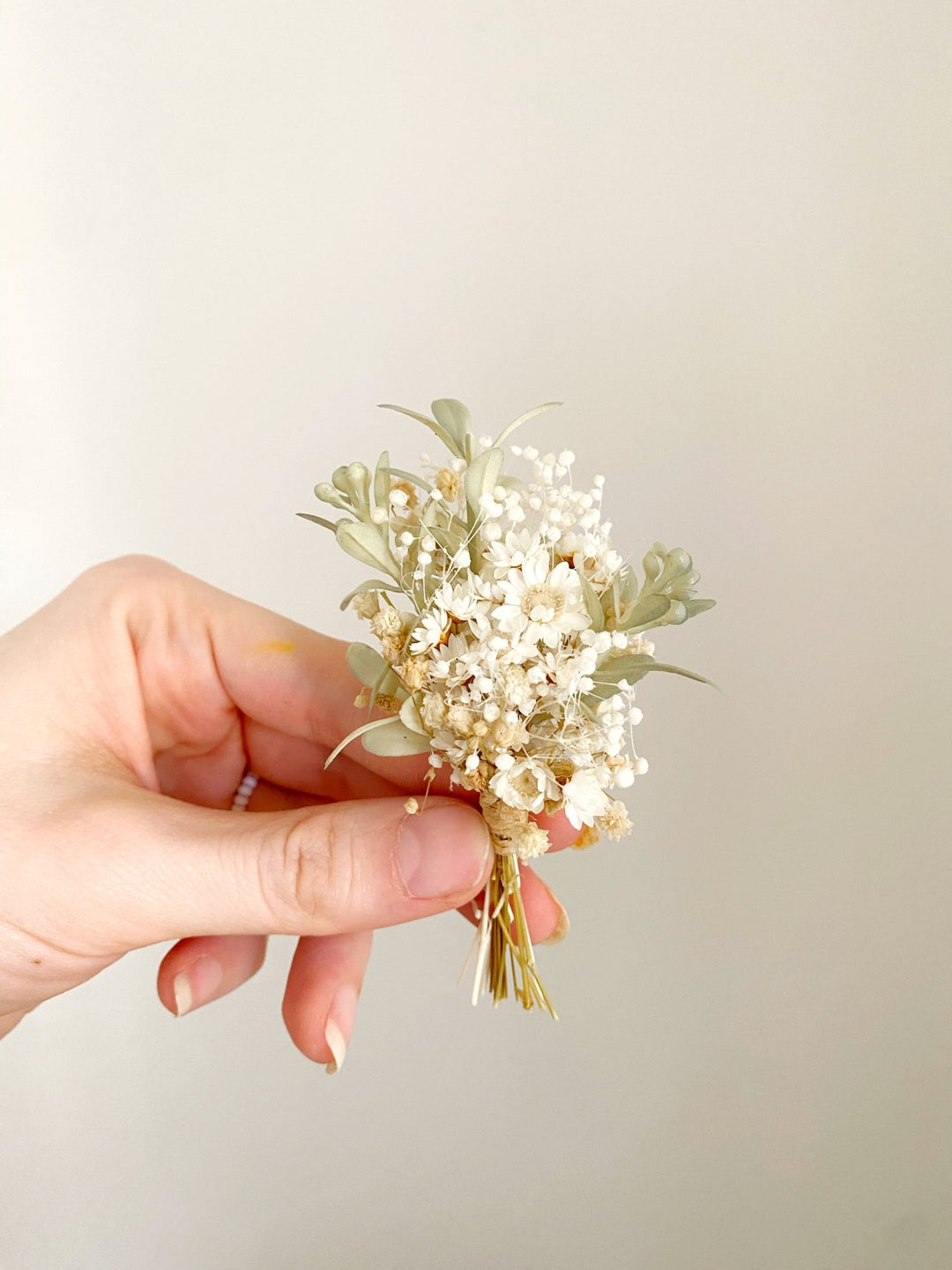 Bridal Boutonniere – Gypsophila and Ixodia Wedding Boutonniere – handmade floral hair accessory by magaela