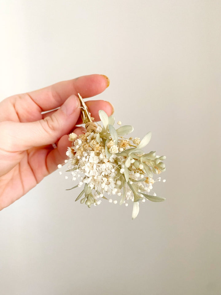 Bridal Boutonniere – Gypsophila and Ixodia Wedding Boutonniere – handmade floral hair accessory by magaela