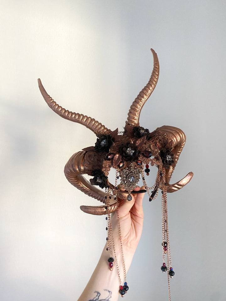 Glam woodland bronze - black horns crown: magical accesory for fantasy ball – handmade floral hair accessory by magaela