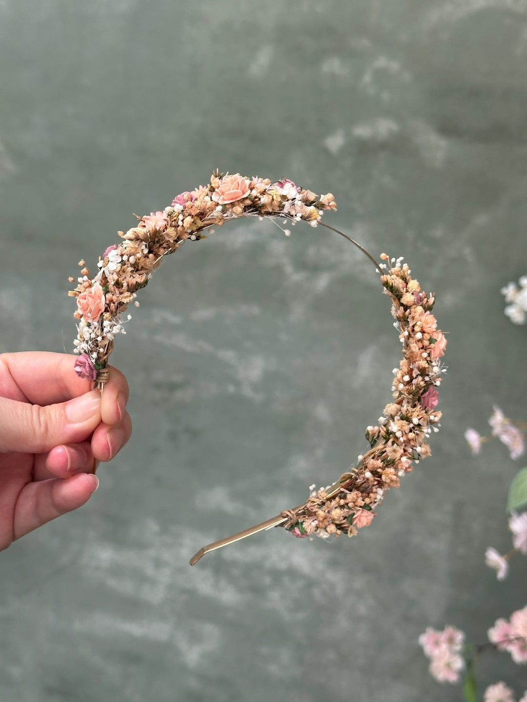 Delicate Floral Headband in White and Cream tones – Preserved Flower Bridal Headpiece (Copy) – handmade floral hair accessory by magaela