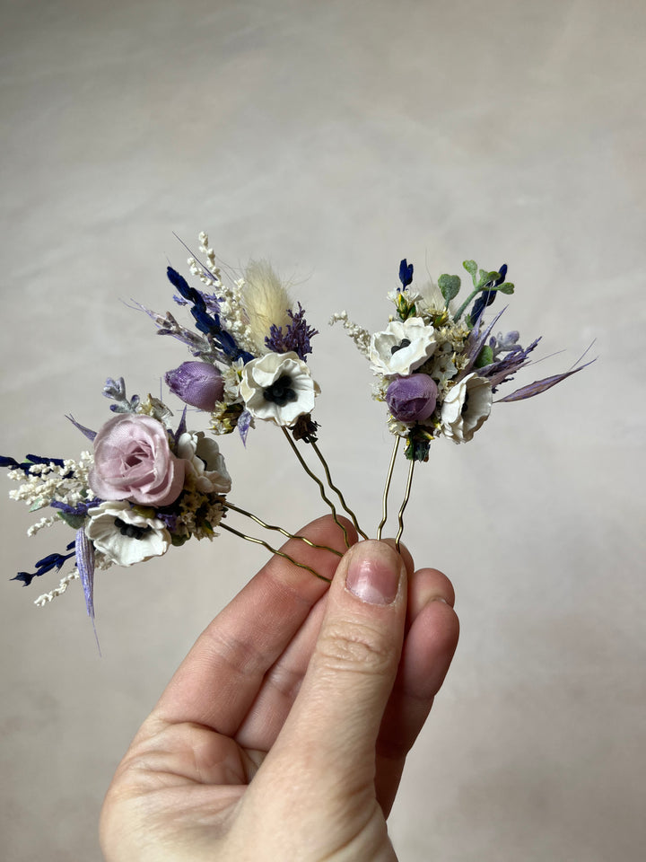 Purple Cream Bridal Hair Pins with Roses and Anemones | magaela