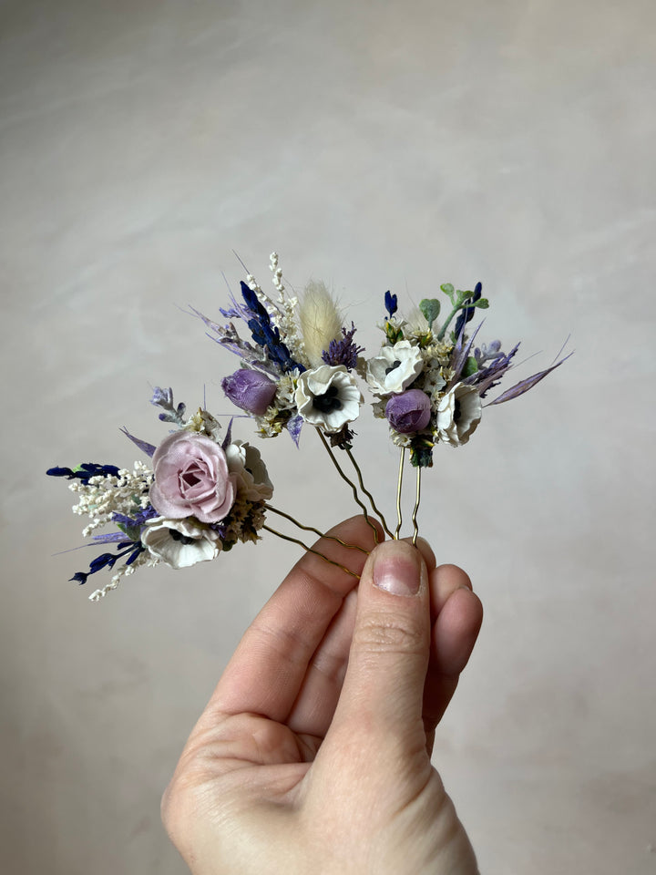 Purple Cream Bridal Hair Pins with Roses and Anemones | magaela