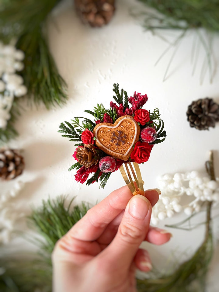 Gingerbread heart Christmas Hair Clip with berries : Holiday Accessory – handmade floral hair accessory by magaela