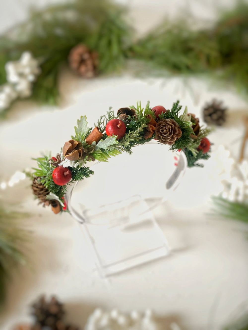 Woodladn Christmas Headband with red apples and cinnamon: Winter Floral Hair Accessory – handmade floral hair accessory by magaela