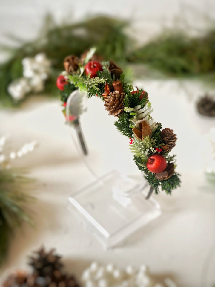 Woodladn Christmas Headband with red apples and cinnamon: Winter Floral Hair Accessory – handmade floral hair accessory by magaela