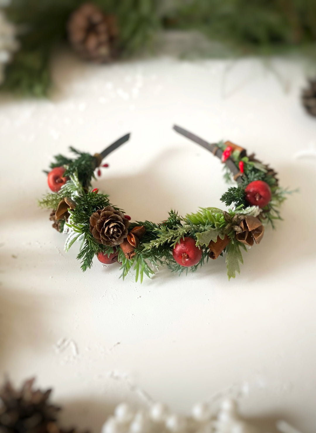 Woodladn Christmas Headband with red apples and cinnamon: Winter Floral Hair Accessory – handmade floral hair accessory by magaela