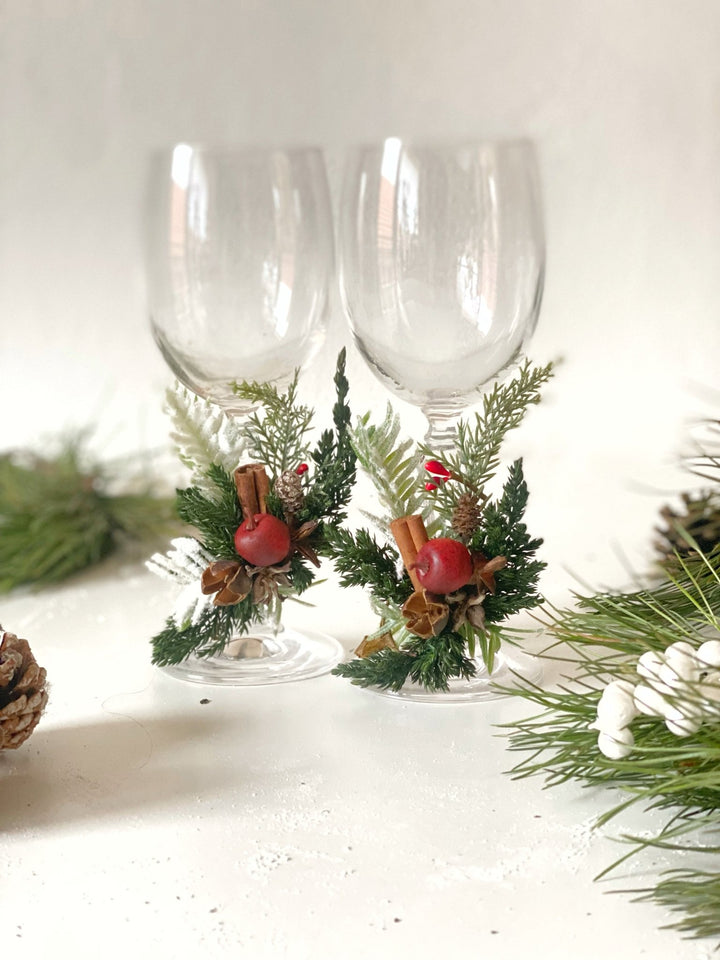 Christmas glass decorations: accessory for festive table setting – handmade floral hair accessory by magaela