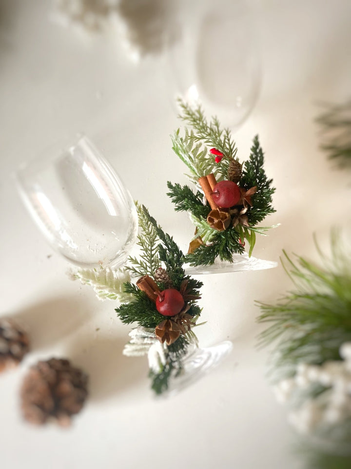 Christmas glass decorations: accessory for festive table setting – handmade floral hair accessory by magaela