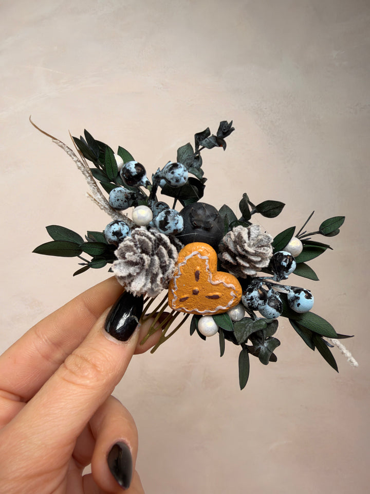 Gingerbread Heart Christmas Hair Comb | Blueberry Woodland