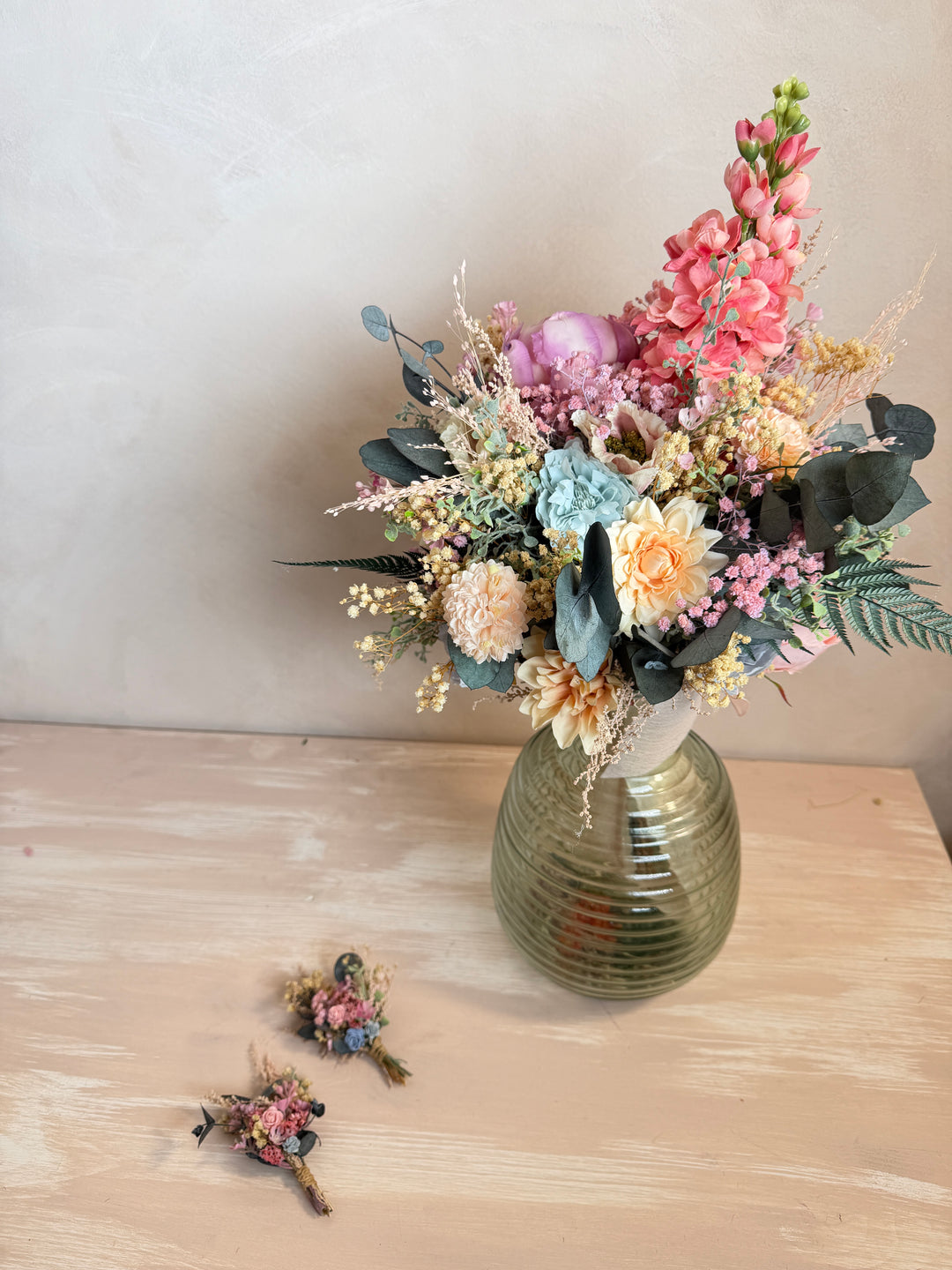 Wedding Boutonnières for the Groom & Best Man – Lisa
