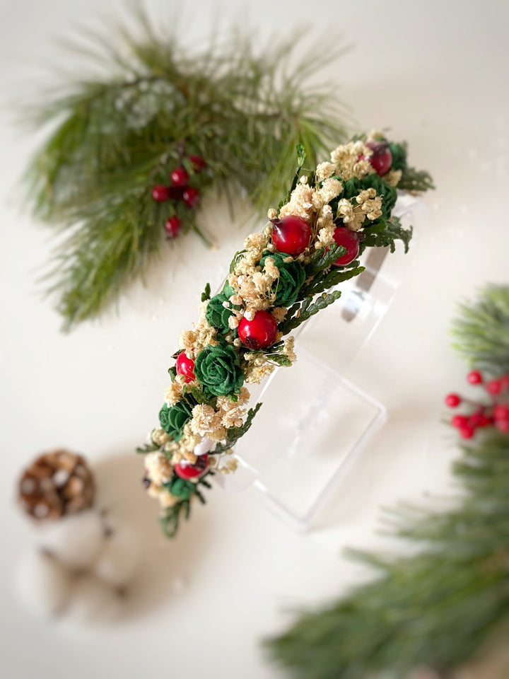 Christmas Green Rose and Rose Hip Headband | Woodland Charm – handmade floral hair accessory by magaela