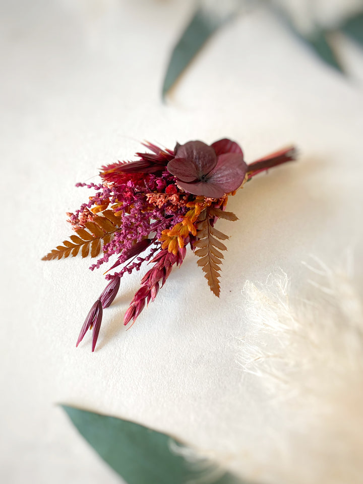 Natural Hydrangea and Lavender Boutonniere | Groom Wedding Accessory