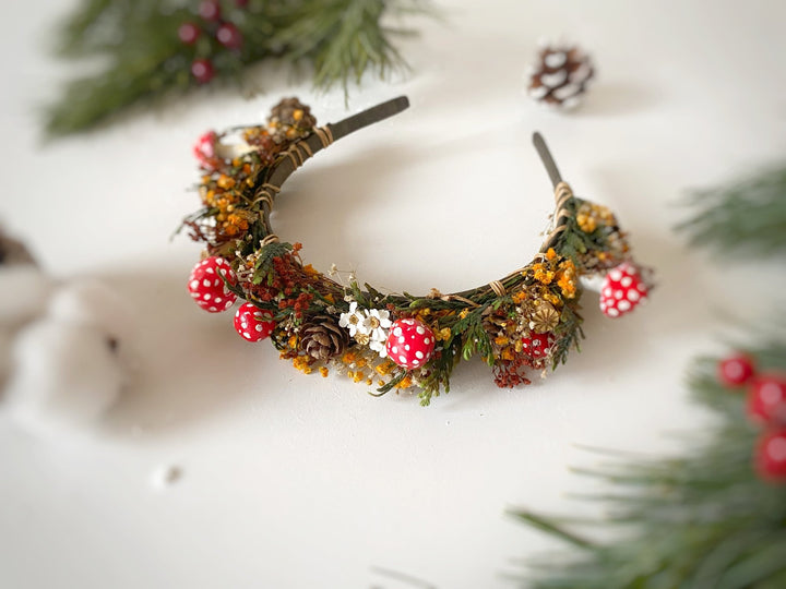 Christmas Woodland Mushroom Headband | Winter Wedding Crown – handmade floral hair accessory by magaela