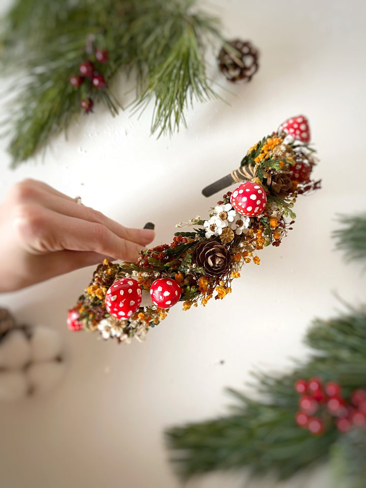 Christmas Woodland Mushroom Headband | Winter Wedding Crown – handmade floral hair accessory by magaela