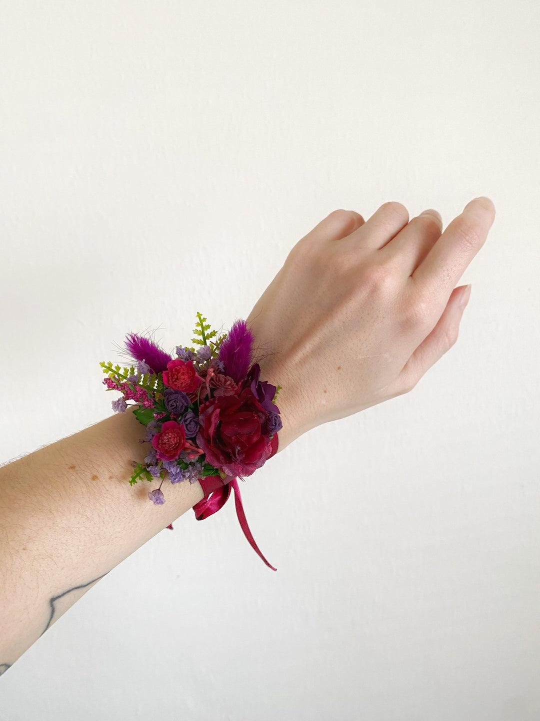 Purple and burgundy wedding flower set: bracelet, earrings in two sizes and boutonniere for groom – handmade floral hair accessory by magaela