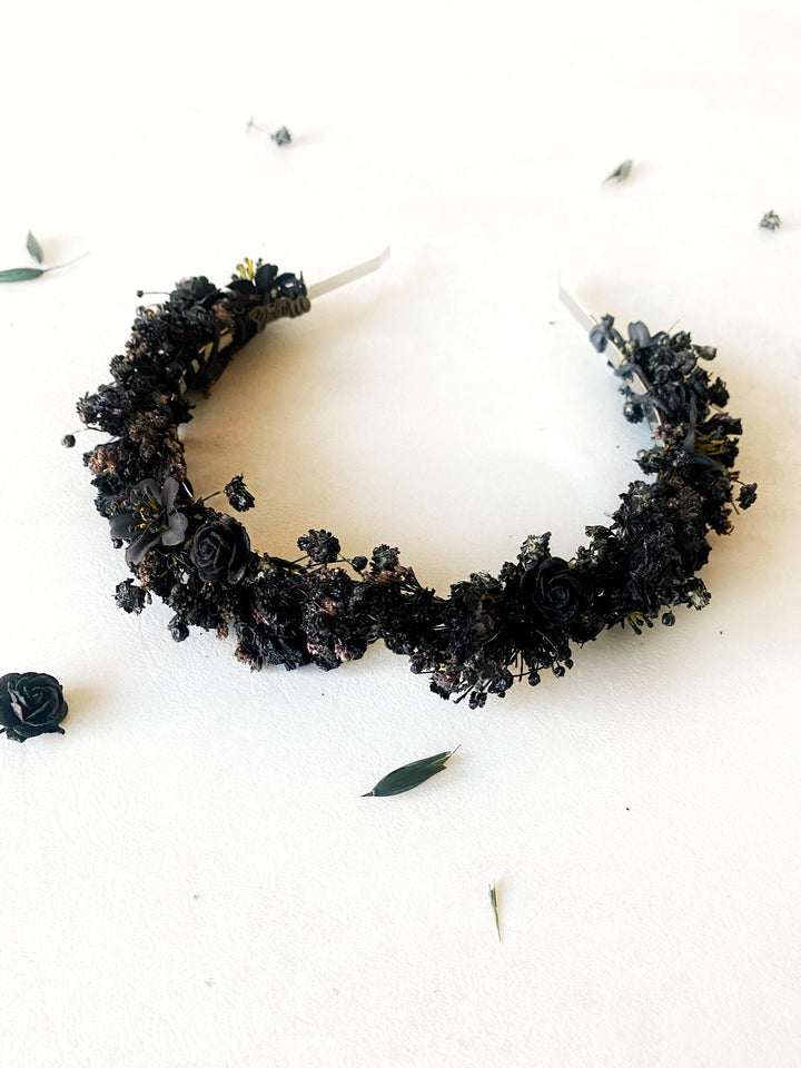 Zartes schwarzes Blumen-Stirnband | Schwarze Kollektion