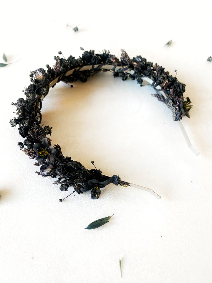 Zartes schwarzes Blumen-Stirnband | Schwarze Kollektion