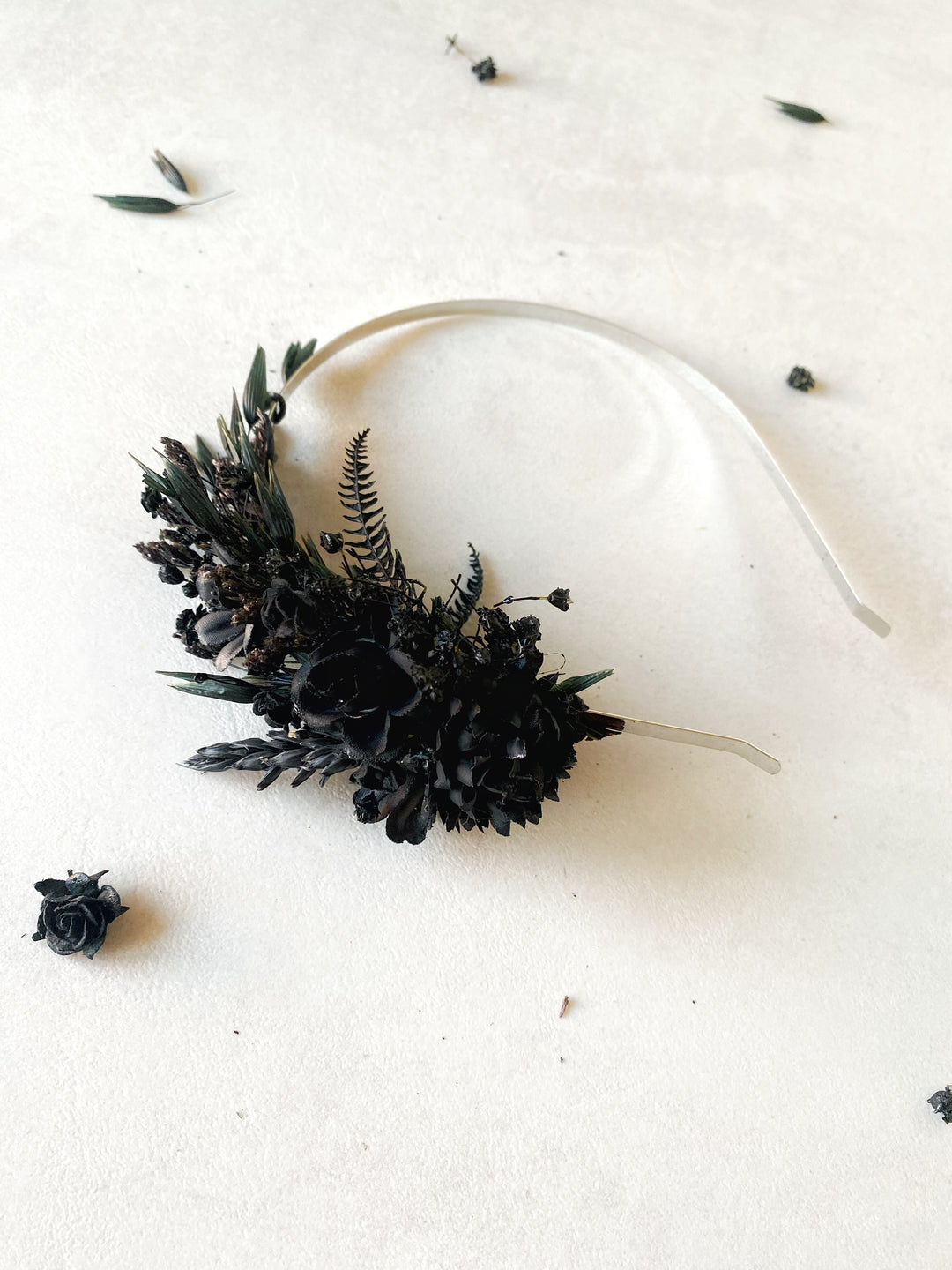 Black Dahlia Side Headband | Black Collection