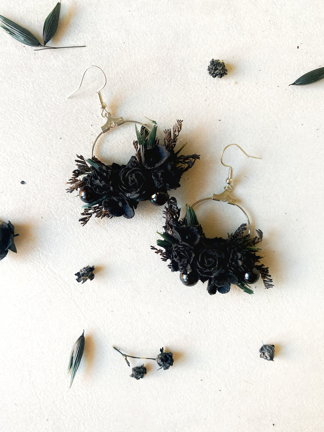 Black Floral Hoop Earrings | Black Collection - 6 cm
