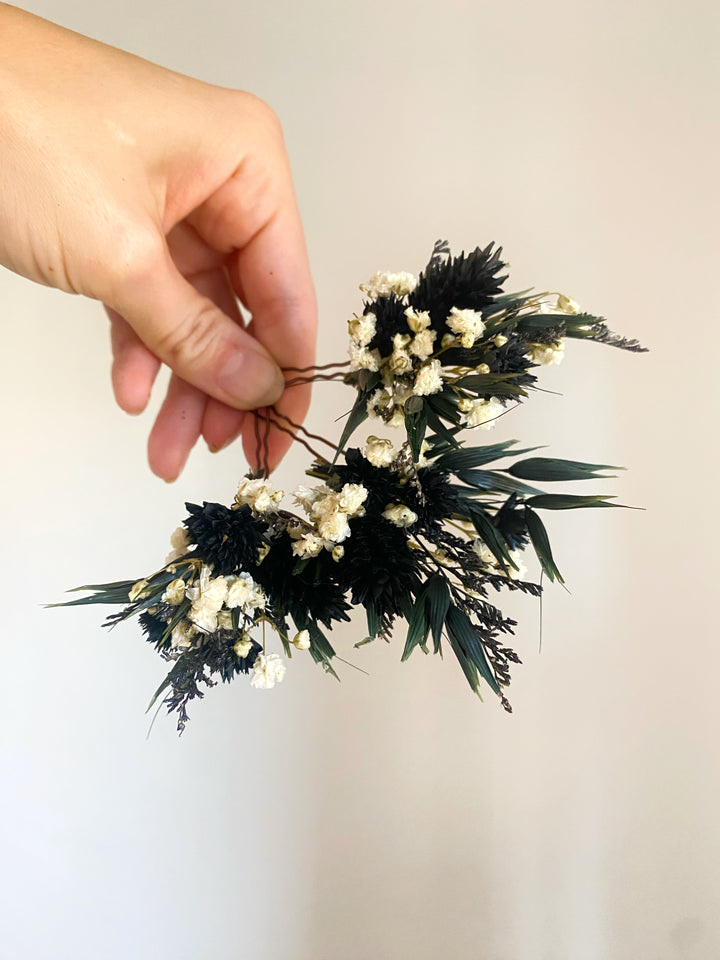 Natürliche schwarz-weiße Blumen-Haarnadeln | Black Collection