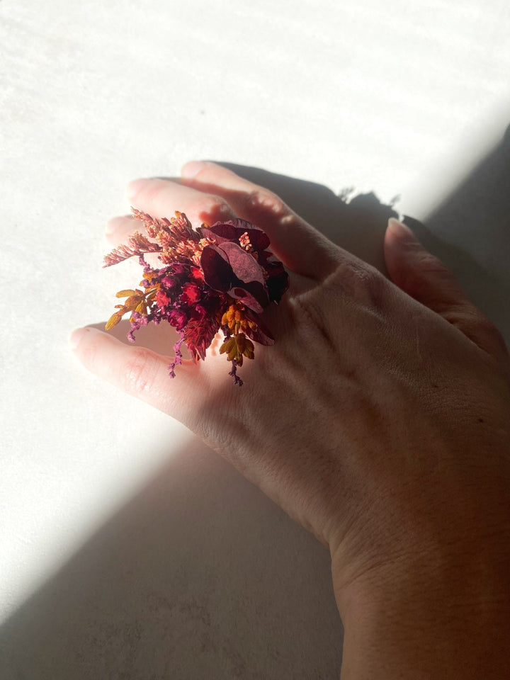 Burgundy Hydrangea Flower Ring | Adjustable Natural Bridal Ring – handmade floral hair accessory by magaela