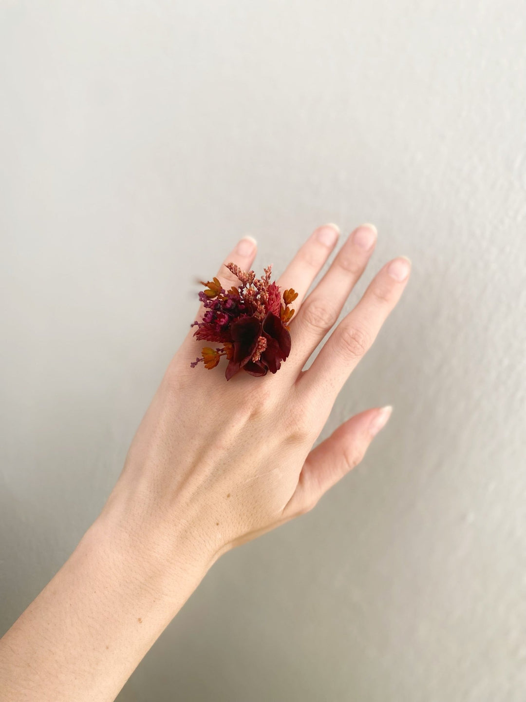 Burgundy Hydrangea Flower Ring | Adjustable Natural Bridal Ring – handmade floral hair accessory by magaela
