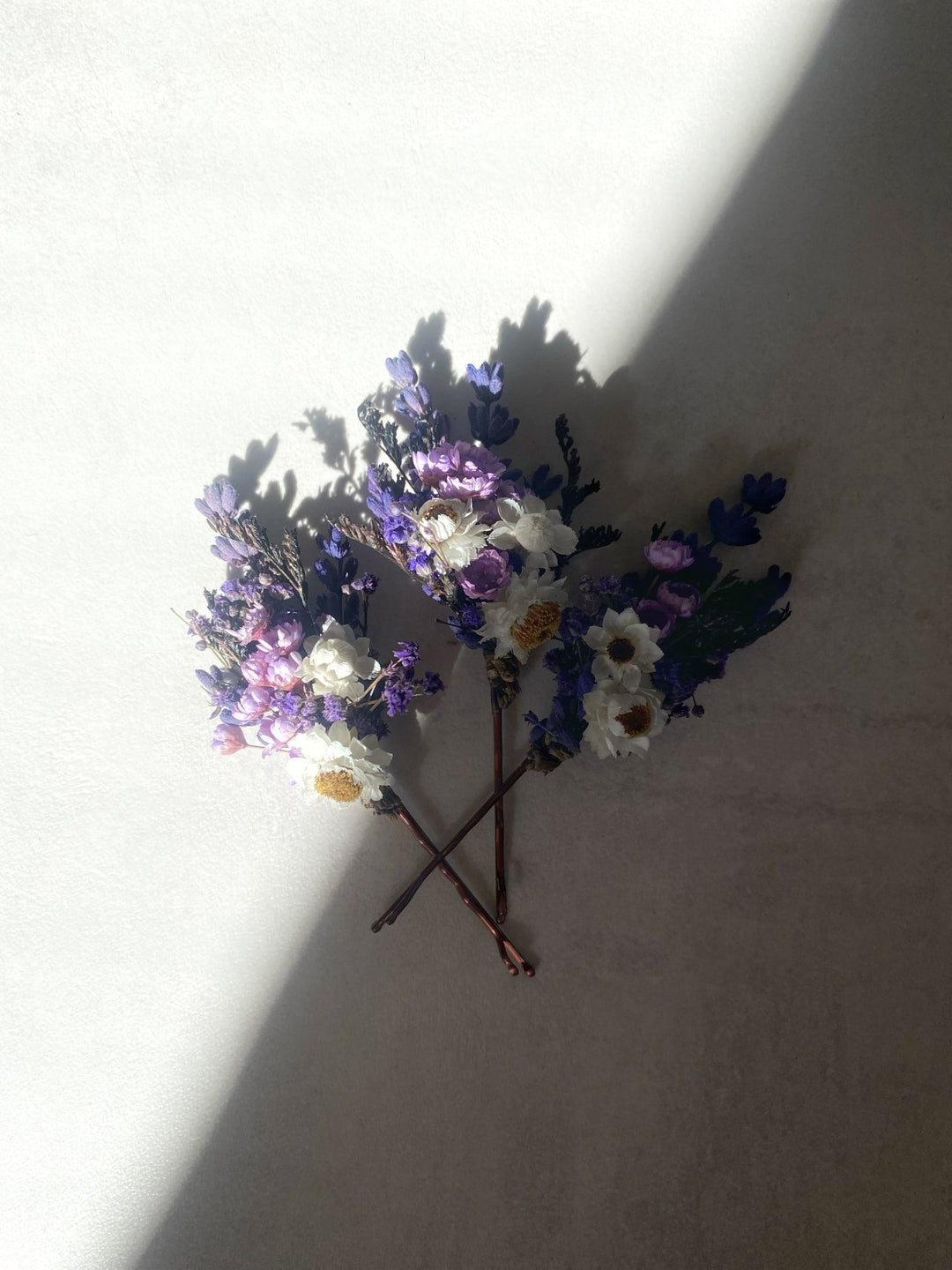 Lavender and White Gixie Flower Bobby Pins | Bridal Hair Accessory – handmade floral hair accessory by magaela
