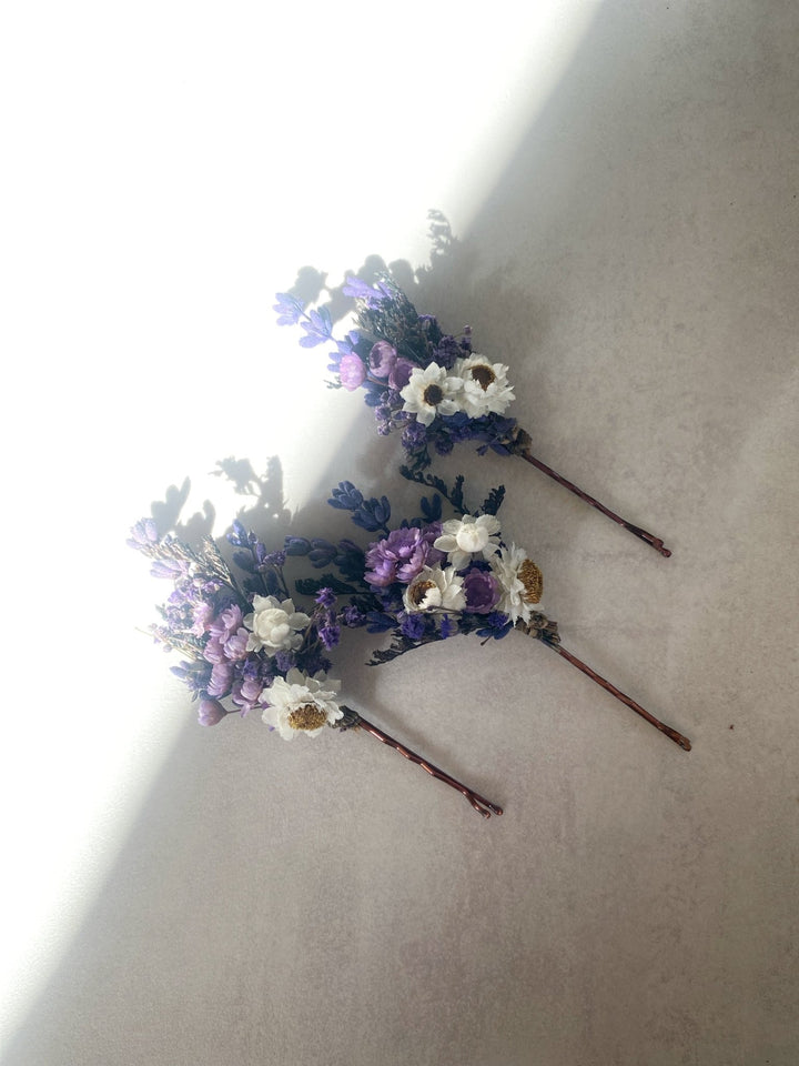 Lavender and White Gixie Flower Bobby Pins | Bridal Hair Accessory – handmade floral hair accessory by magaela