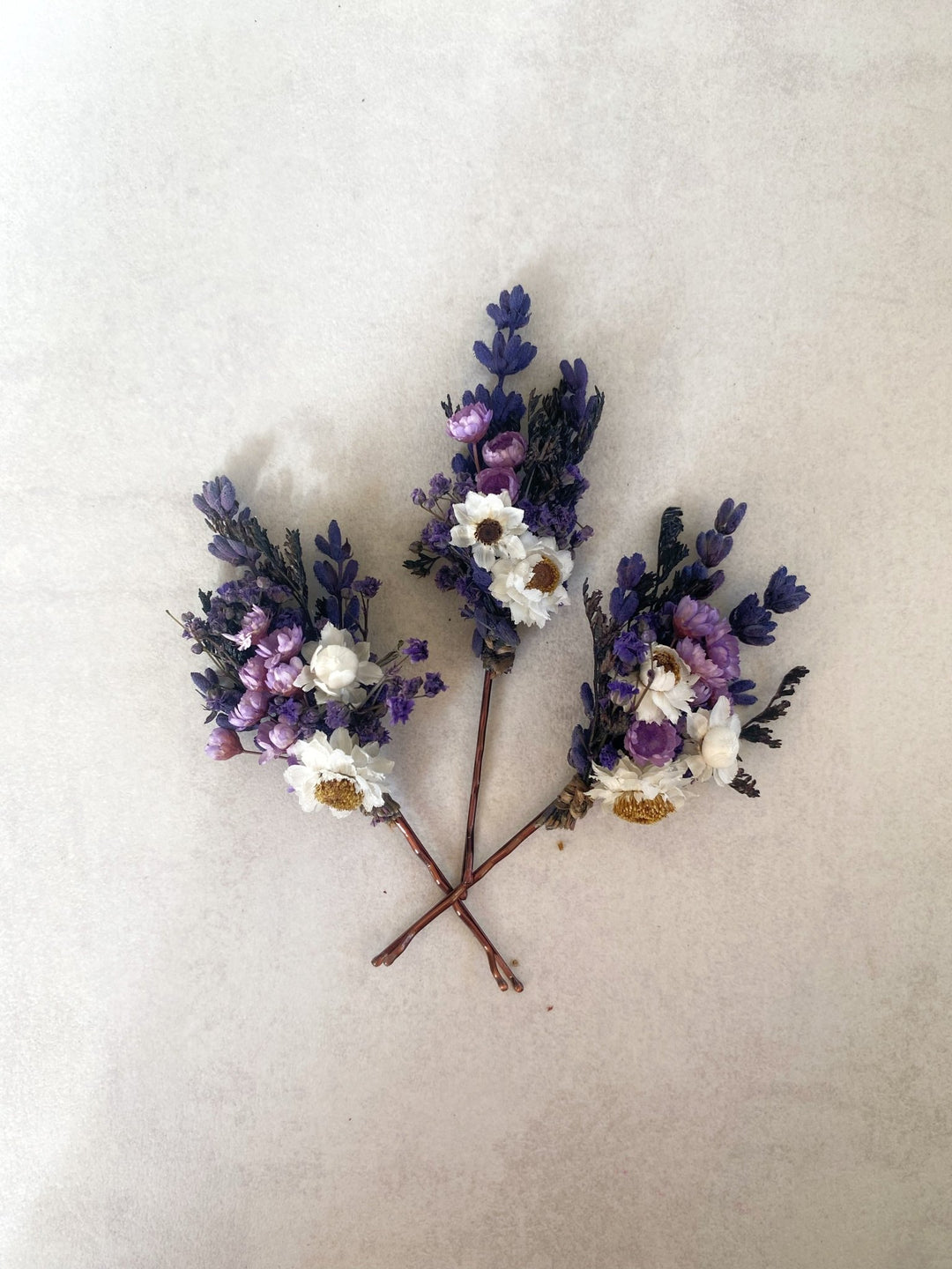 Lavender and White Gixie Flower Bobby Pins | Bridal Hair Accessory – handmade floral hair accessory by magaela