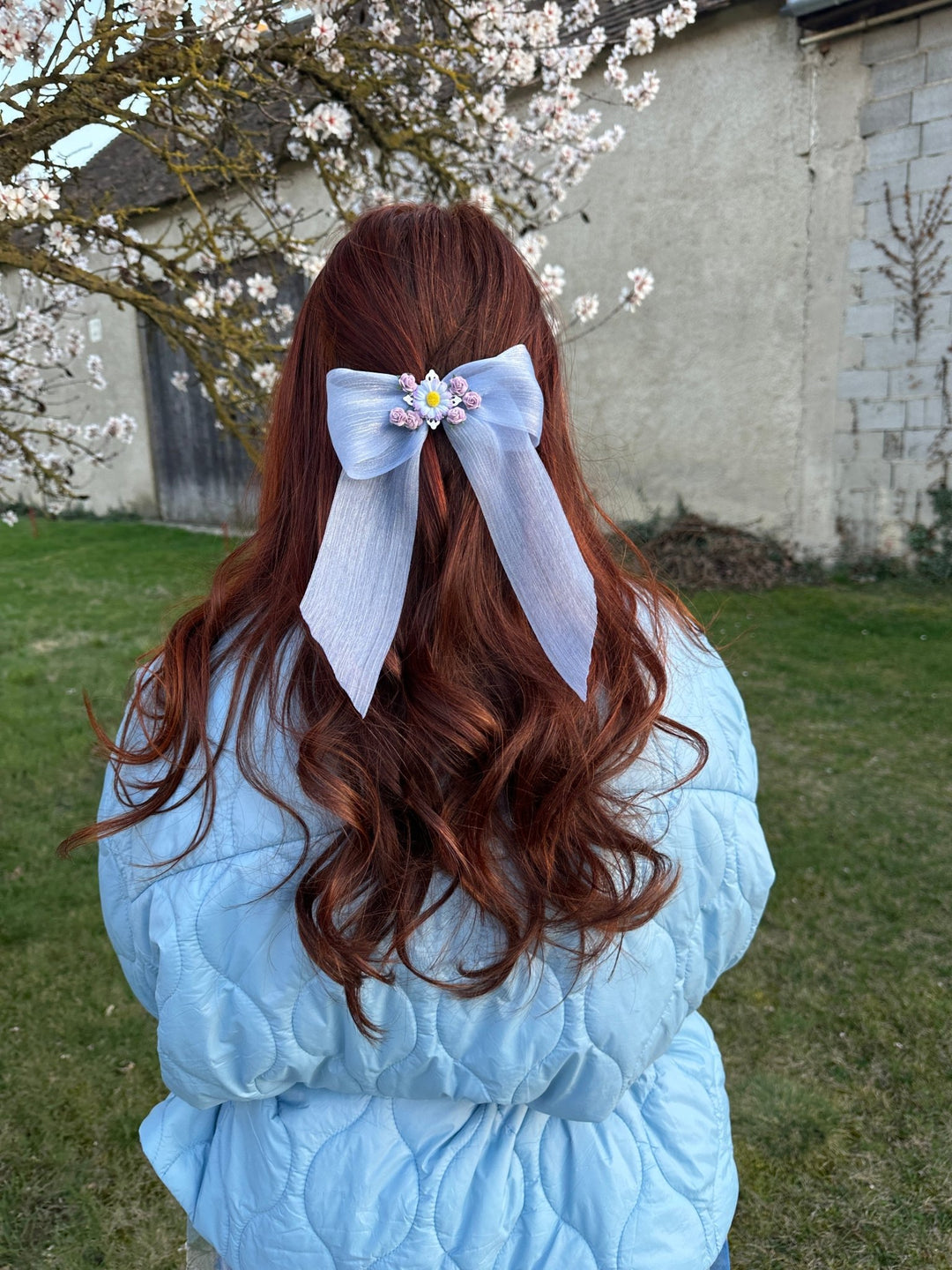 Blue Floral Bow Hair Clip with Daisies – Romantic Wedding Hair Bow, Something Blue Bridal Hair Accessory – handmade floral hair accessory by magaela
