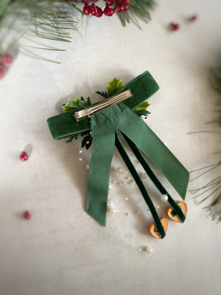 Green Christmas Hair Bow | Gingerbread Hearts and Optional Pearl Veil