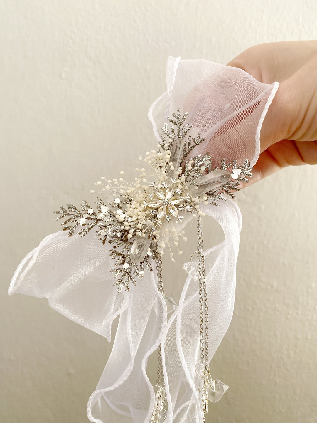 White Snowflake Hair Bow: Mom and Daughter Set | Winter Wedding and Christmas