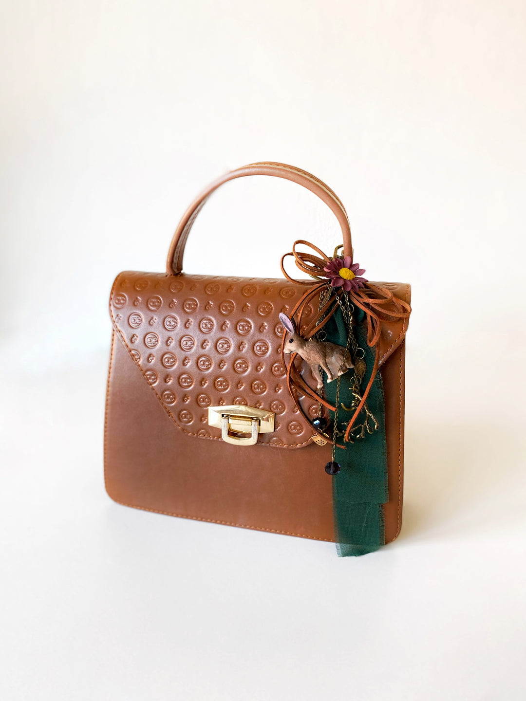 Woodland Rabbit Bag Charm | Daisy and Green Ribbon
