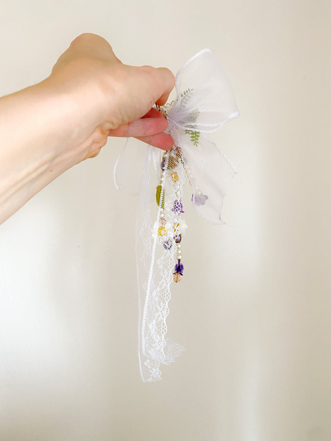 White Organza Bow Bag Charm | Daisy and Purple Flowers