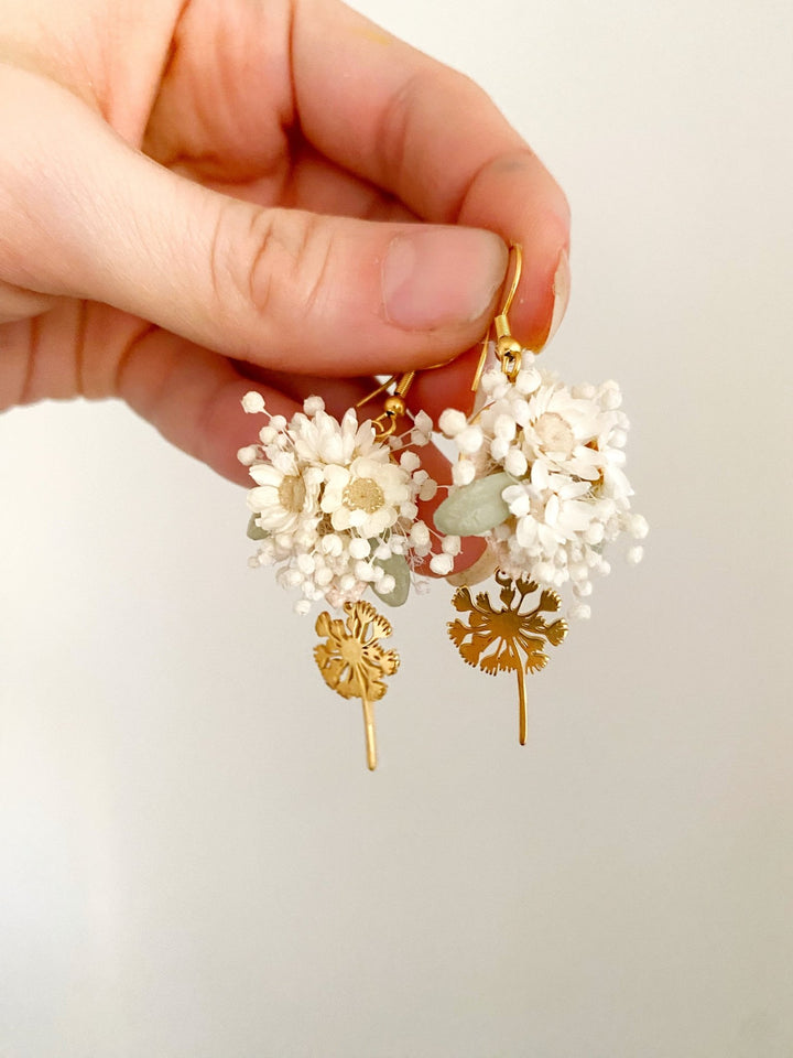 Delicate White Floral Earrings – Gypsophila and Ixodia Bridal Jewelry – handmade floral hair accessory by magaela