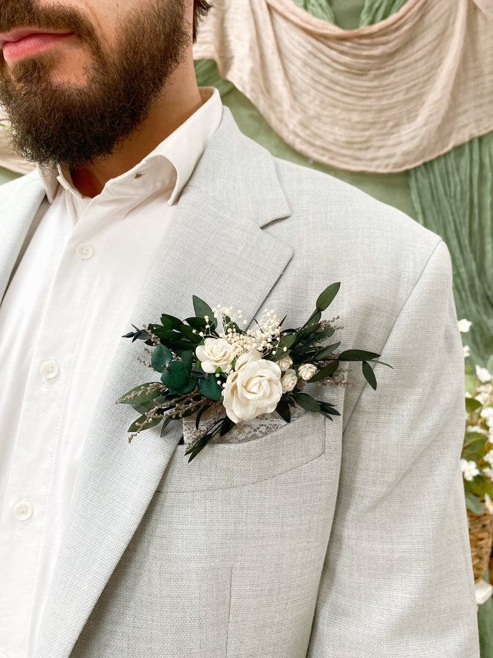 Green & White Pocket Boutonniere: Rustic Wedding Accessories – handmade floral hair accessory by magaela