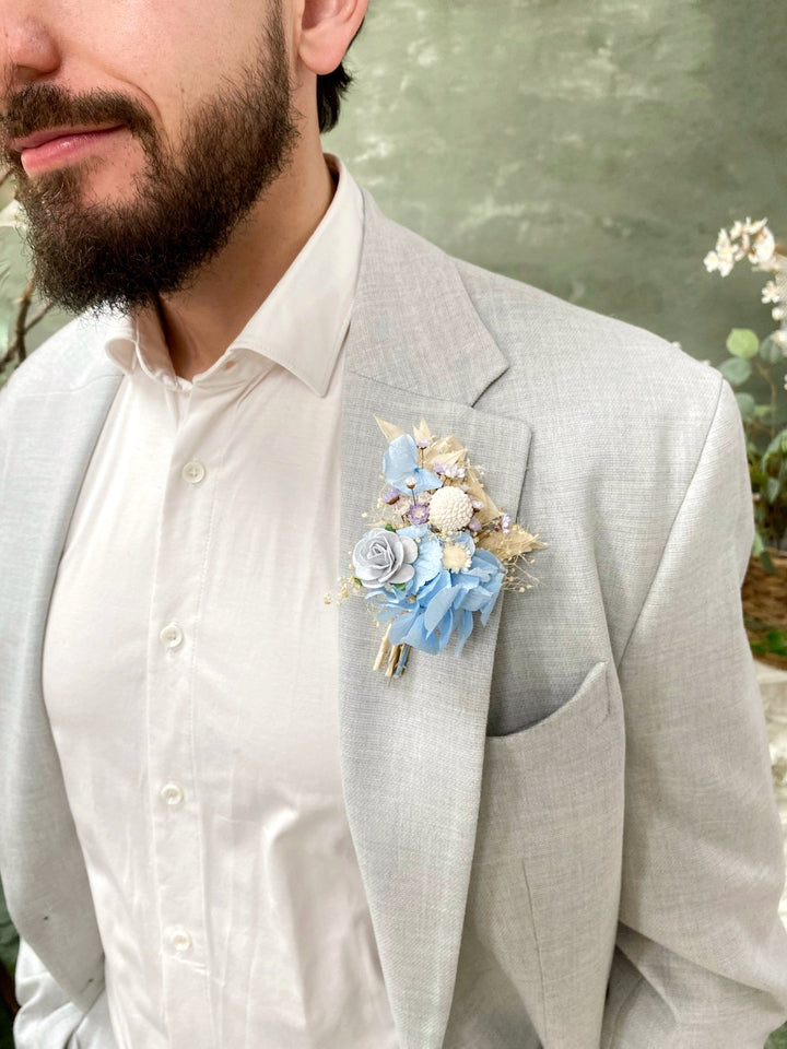 Baby Blue Hydrangea Boutonniere: Rustic Wedding Groomsmen Corsage – handmade floral hair accessory by magaela