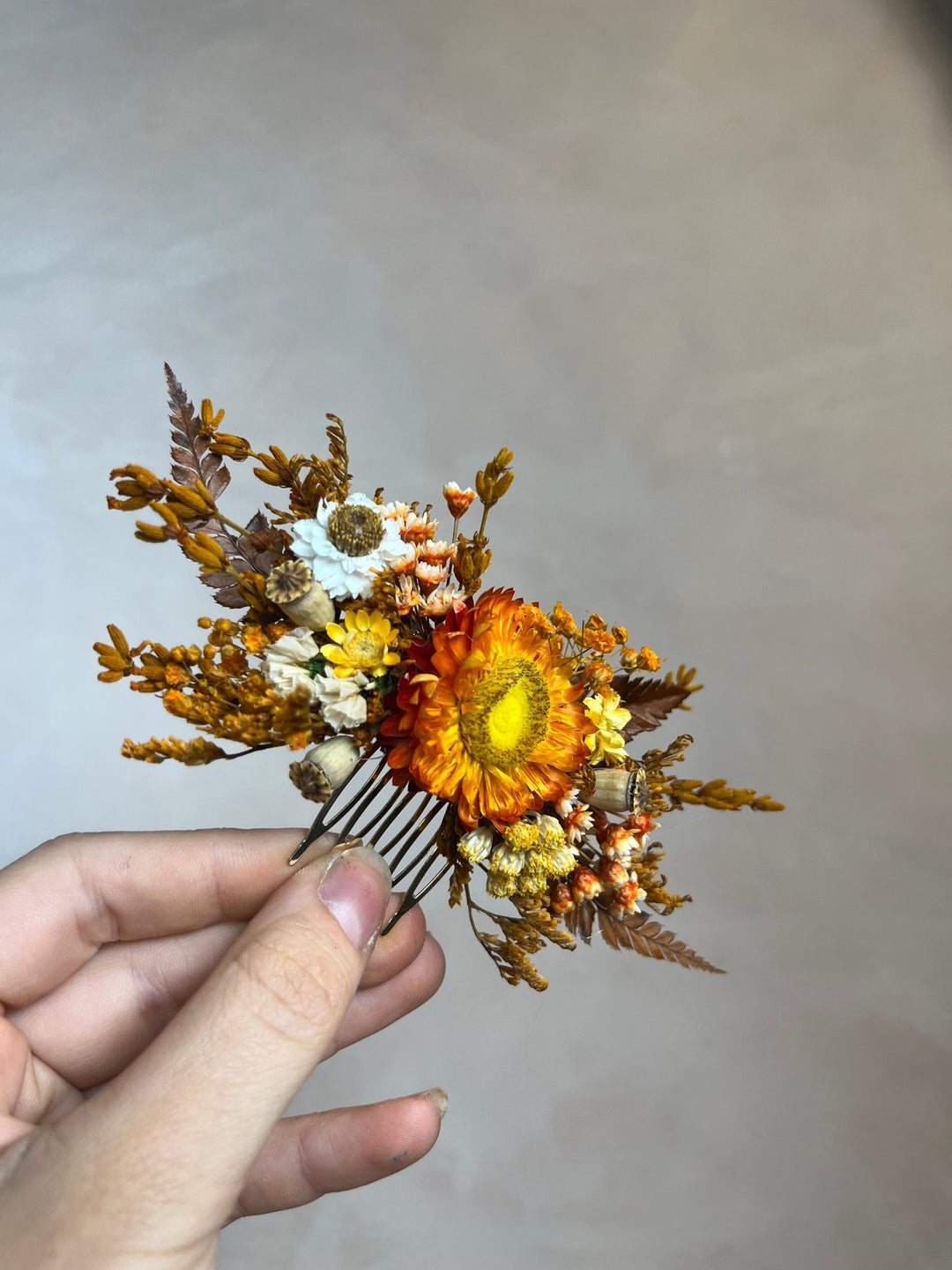 Terracotta Dried Flower Hair Comb | Fall Rustic Wedding – handmade floral hair accessory by magaela