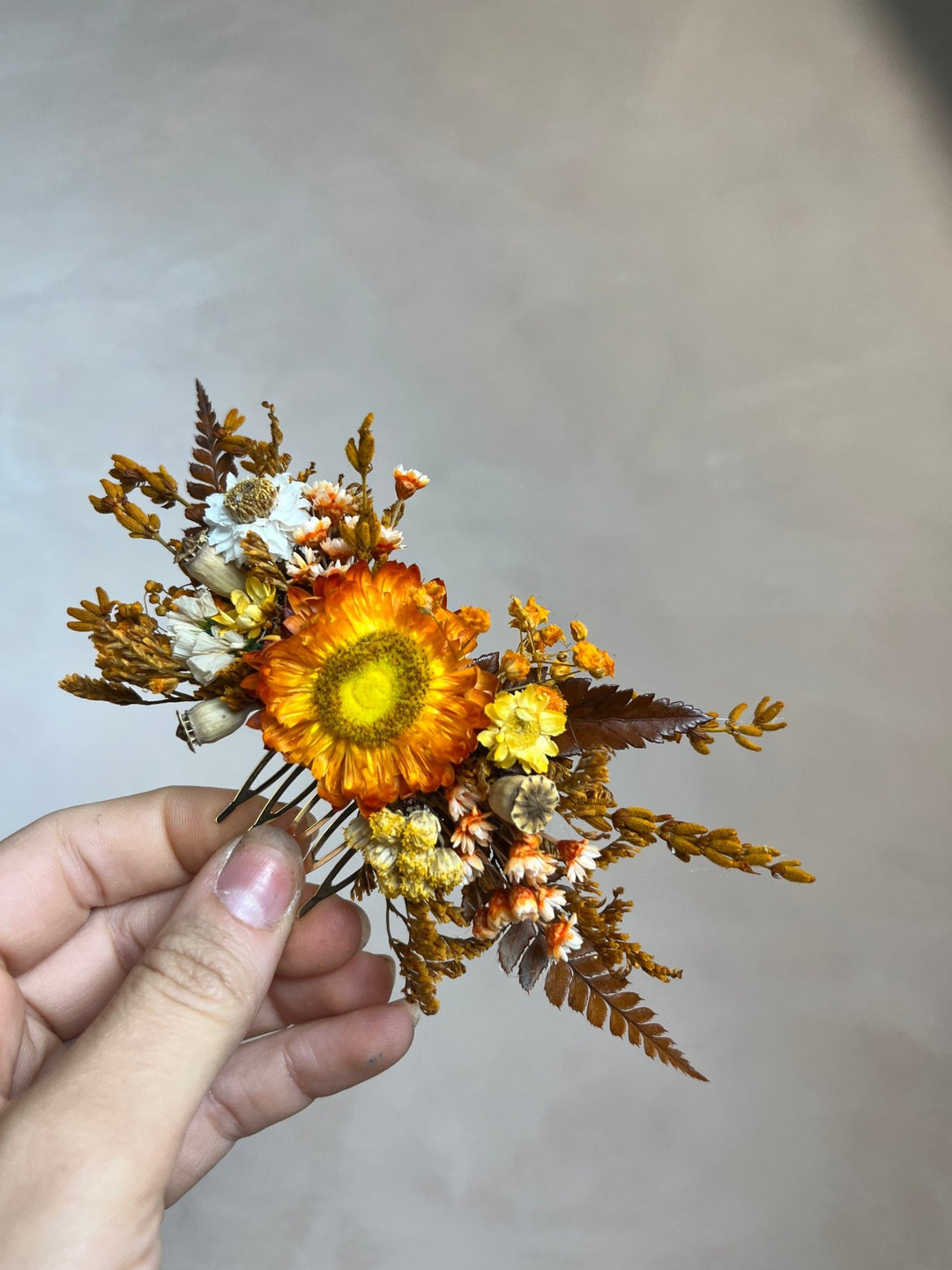 Terracotta Dried Flower Hair Comb | Fall Rustic Wedding – handmade floral hair accessory by magaela