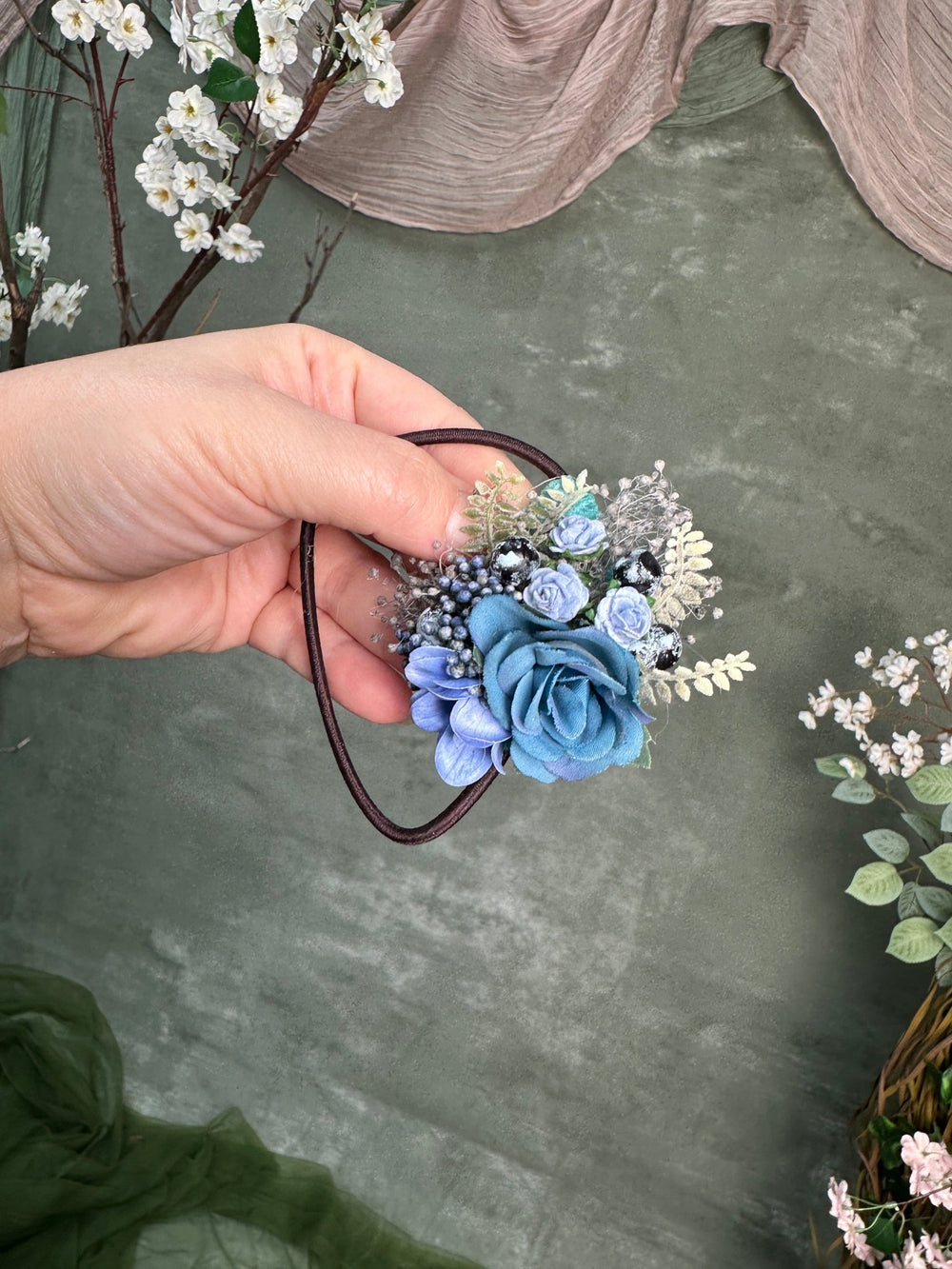 Blue Floral Hair Tie with Roses and Gypsophila – handmade floral hair accessory by magaela