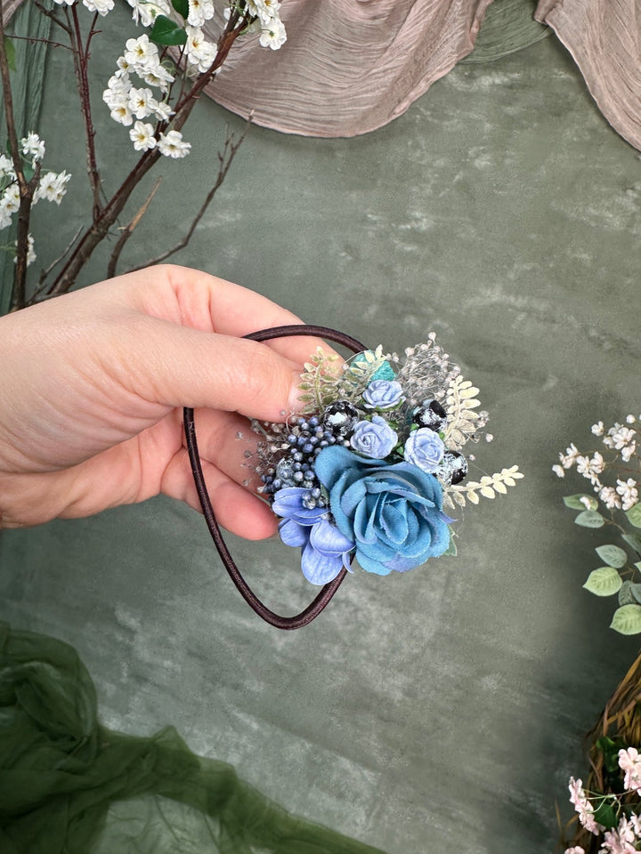 Blue Floral Hair Tie with Roses and Gypsophila – handmade floral hair accessory by magaela