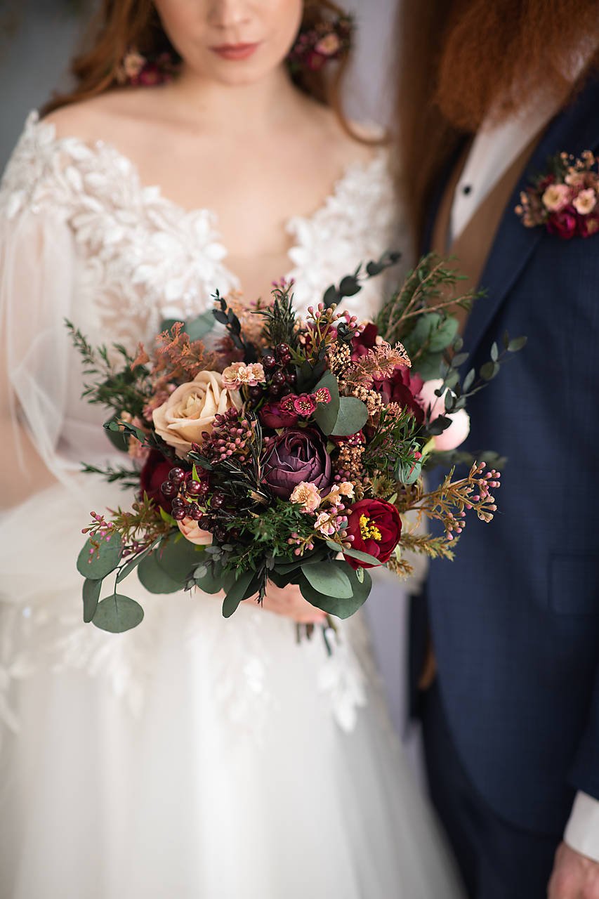 Burgundy Woodland Bridal Set – Bouquet, Bridesmaid Bouquet, Boutonniere, Hair Comb, Earrings, Half Crown and Belt – handmade floral hair accessory by magaela