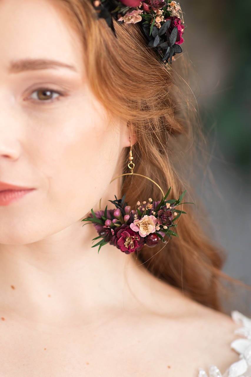 Burgundy Woodland Bridal Set – Bouquet, Bridesmaid Bouquet, Boutonniere, Hair Comb, Earrings, Half Crown and Belt – handmade floral hair accessory by magaela
