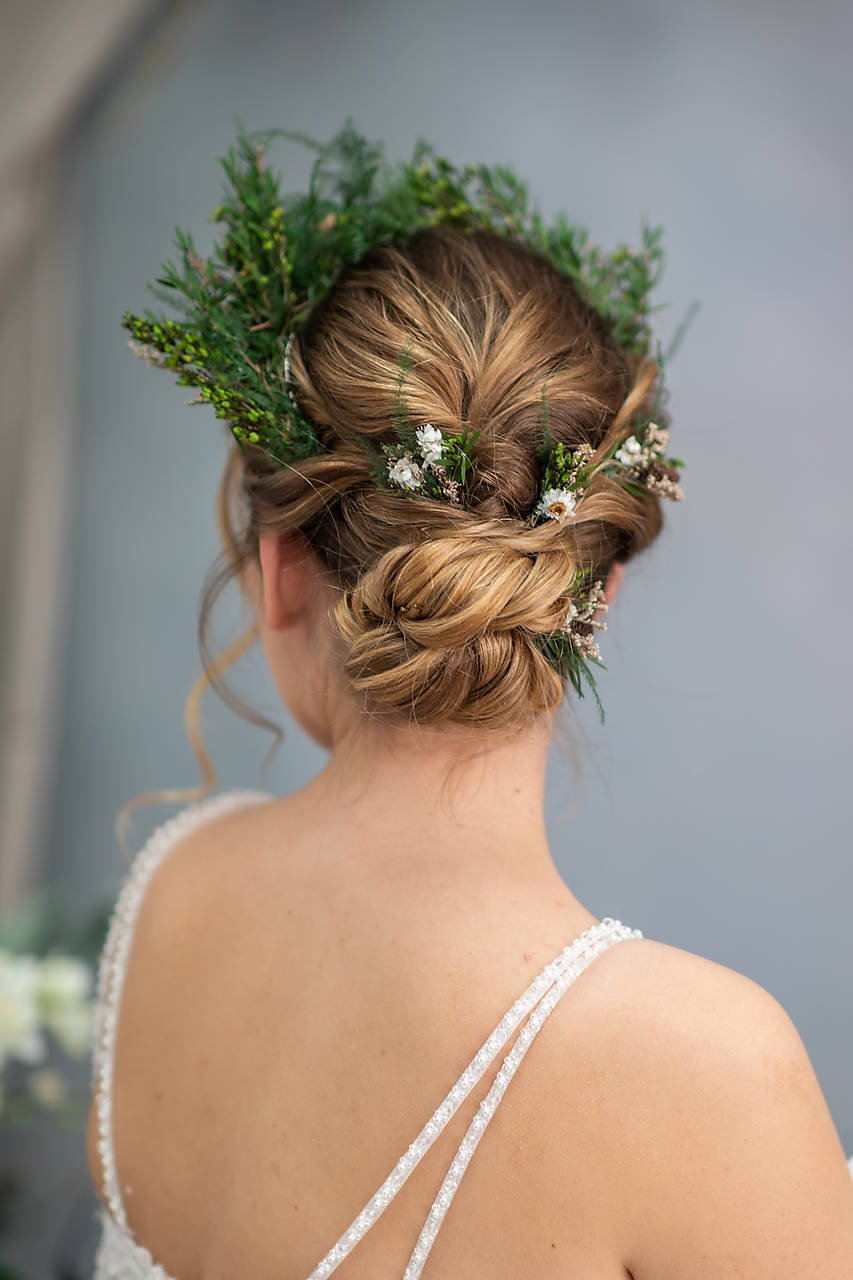 Woodland Greenery Bridal Set – Bouquet, Crown, Boutonniere, Hair Comb, Hair Pins & Bracelet – handmade floral hair accessory by magaela